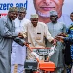 SENATOR MUSTAPHA DISTRIBUTES N1.5BN FARM INPUTS TO KWARA FARMERS